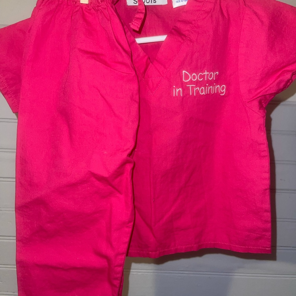 Crops 12-18m scrubs